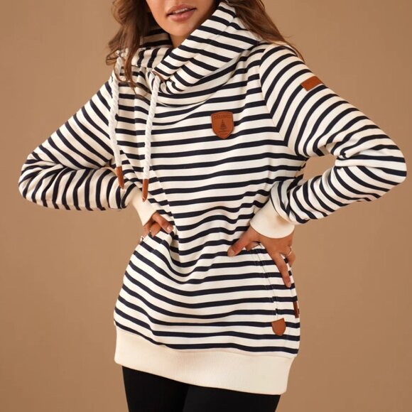 Wanakome Sweaters - NWOT Wanakome Navy Stripe Artemis Hoodie - Size XS